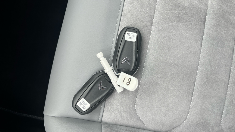 Citroen C5 Aircross 1.2 Hybrid 136 E-series 5dr e-DCS6 Petrol Hatchback